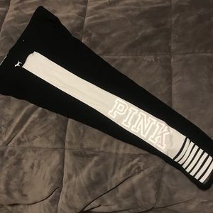 PINK Victoria’s Secret cropped yoga pants